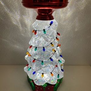 NWT! BATH & BODY WORKS Christmas tree snowglobe light up 3 wick candle holder
